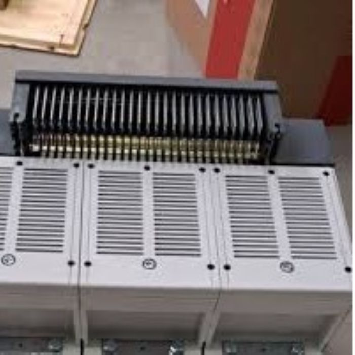 
                                                            Circuit breaker E3N2500 PR122/P-LSIG 3p